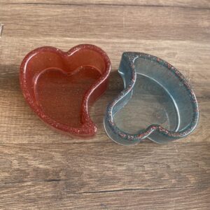 Coupelles petits coeurs rouge et vert