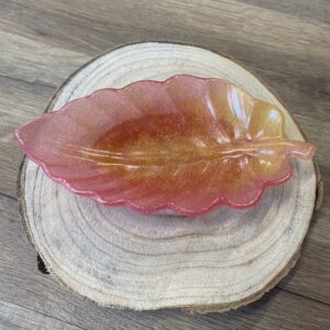 Coupelle décorative motif feuille rose orangée