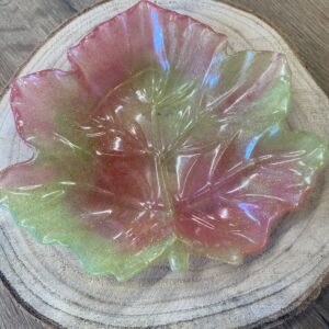 Vide-poche feuille d’érable vert et rose