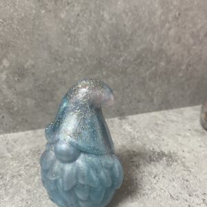 Gnome vert bleu et rose brillant